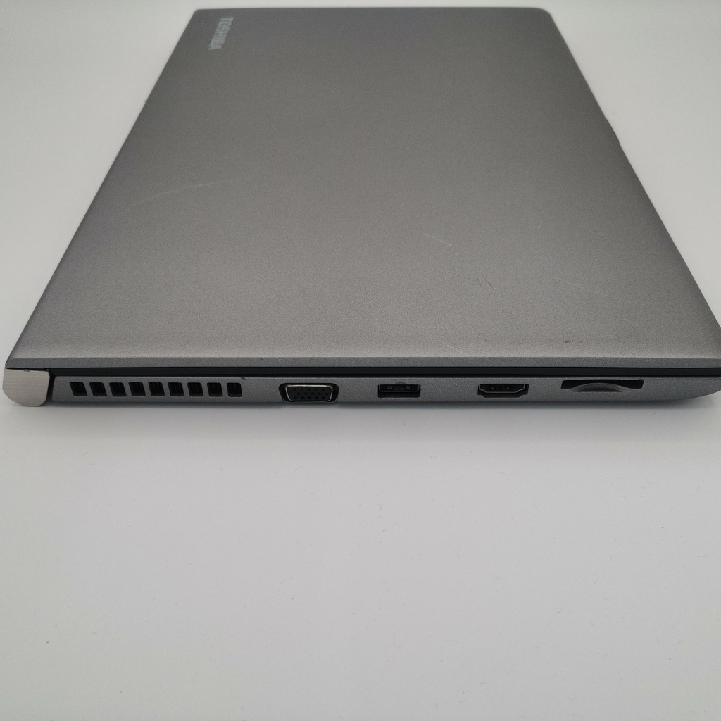 Toshiba Z40T i5/8gb/Ssd Nvme 256 Gb/14" 