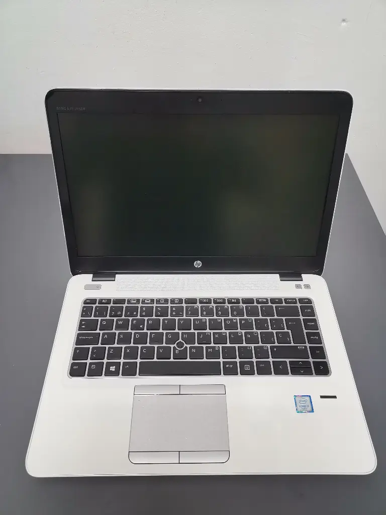 HP Elitebook 840 G3 i5/8Gb/256 Gb Nvme/14" PERSONALIZADO