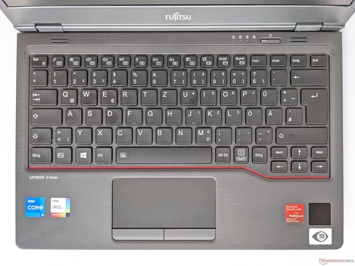 [0010And] Fujitsu U7311 i5/16Gb/Ssd Nvme 256 Gb/ 13,3" Fhd 